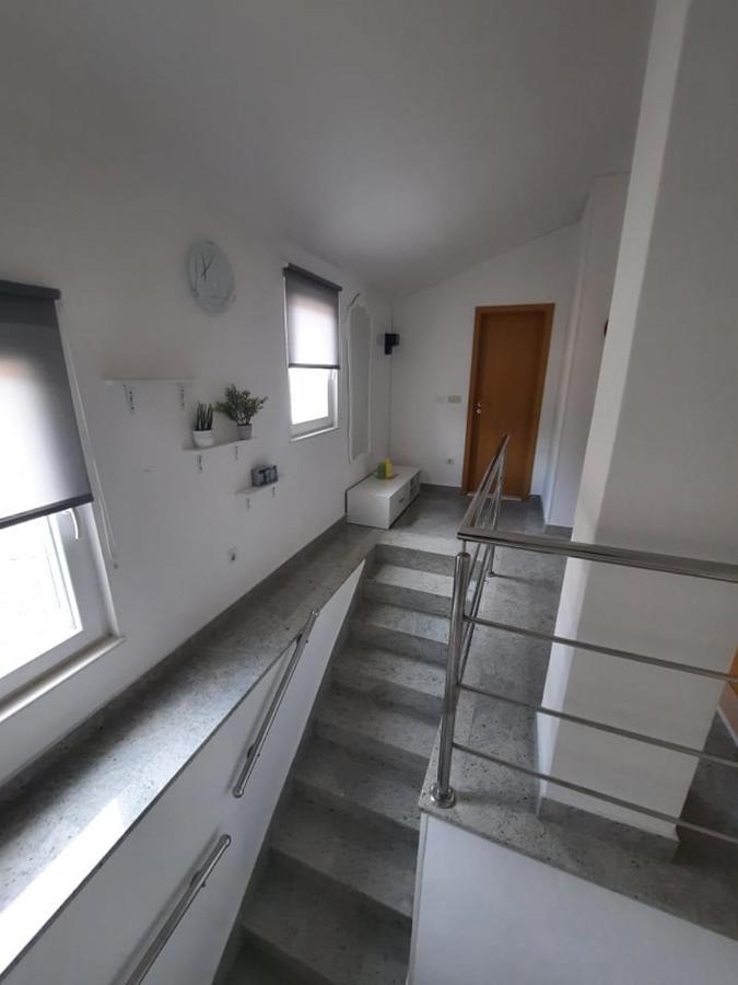 Apartamento Ojdana Zivkovic Rogoznica  Exterior foto